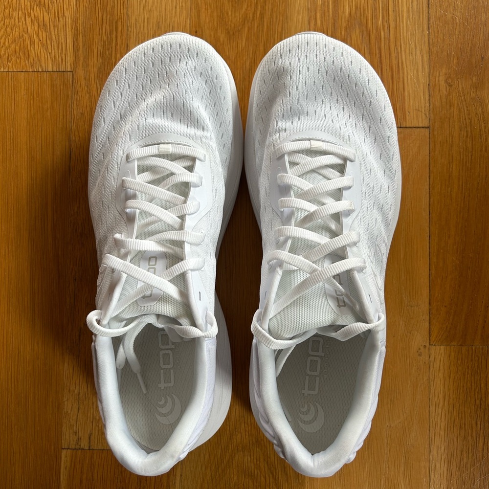 Solid white Topo men’s athletic shoes (size 12)
